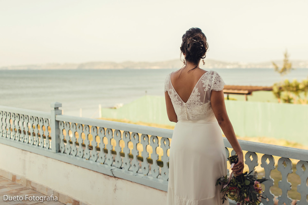 Casamento em Búzios, no estilo: Bohô Chic, Janaina e Vitor 22/07/2017, na Pousada Praia Rasa. Fotografia Dueto. Fodo de Casamento 35