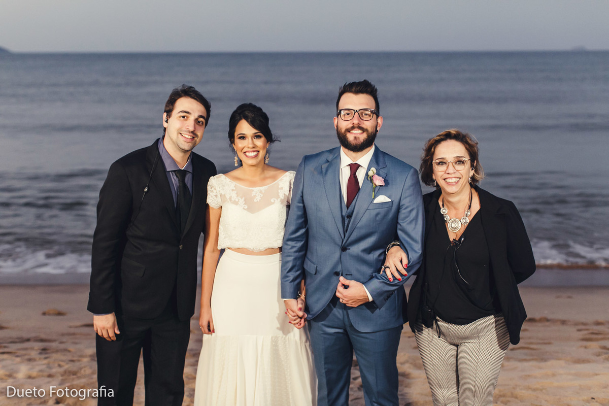 Casamento em Búzios, no estilo: Bohô Chic, Janaina e Vitor 22/07/2017, na Pousada Praia Rasa. Fotografia Dueto. Fodo de Casamento 15