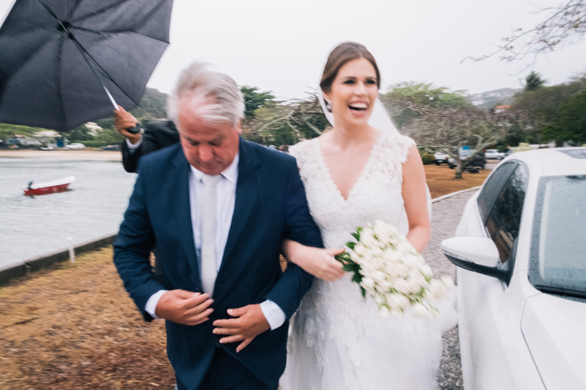 EF Cerimonial - Casamento em Búzios, no Iate Club de Búzios, Noivos: Marcela e Felipe 30/09/2017. Objetos decorativos do Jardim de Ornamentos e Fotografia do Guilherme Tonna. Privilege Buffet Búzios. Foto 16