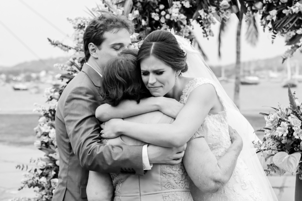 EF Cerimonial - Casamento em Búzios, no Iate Club de Búzios, Noivos: Marcela e Felipe 30/09/2017. Objetos decorativos do Jardim de Ornamentos e Fotografia do Guilherme Tonna. Privilege Buffet Búzios. Foto 35