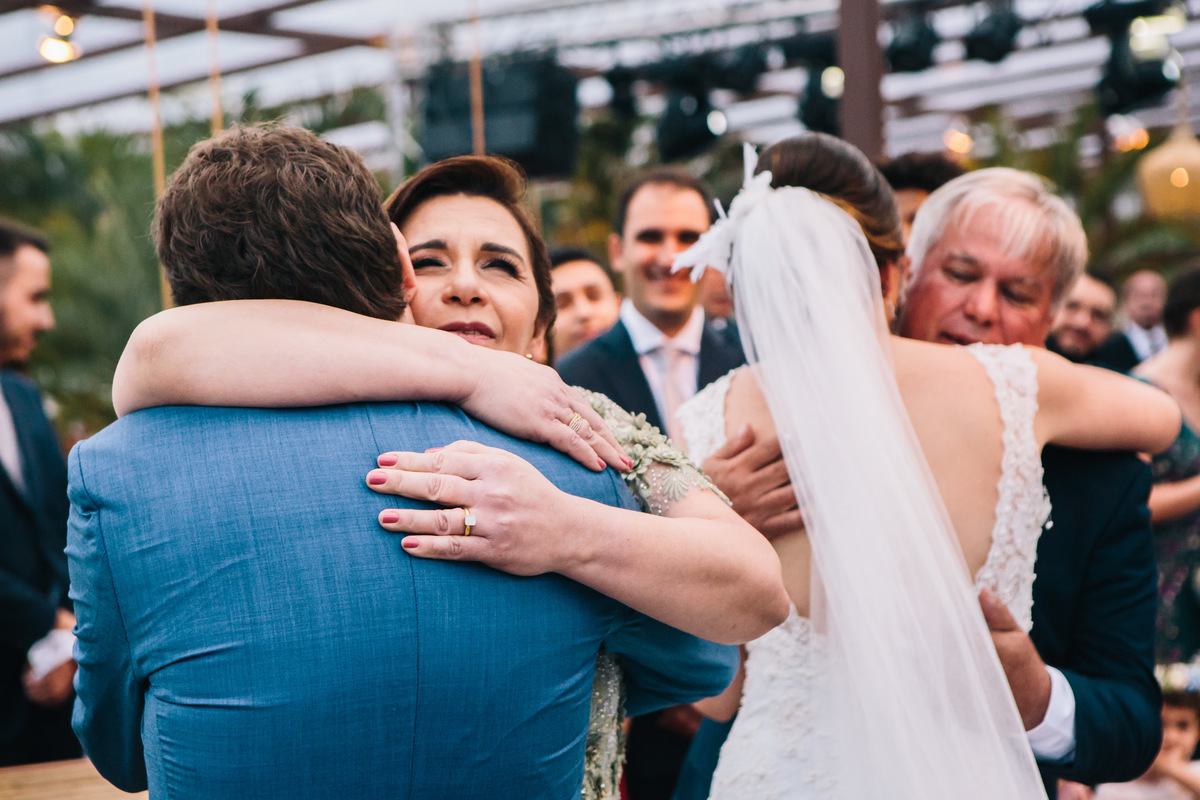 EF Cerimonial - Casamento em Búzios, no Iate Club de Búzios, Noivos: Marcela e Felipe 30/09/2017. Objetos decorativos do Jardim de Ornamentos e Fotografia do Guilherme Tonna. Privilege Buffet Búzios. Foto 37