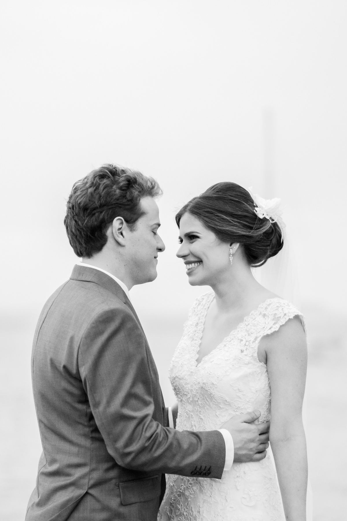 EF Cerimonial - Casamento em Búzios, no Iate Club de Búzios, Noivos: Marcela e Felipe 30/09/2017. Objetos decorativos do Jardim de Ornamentos e Fotografia do Guilherme Tonna. Privilege Buffet Búzios. Foto 4