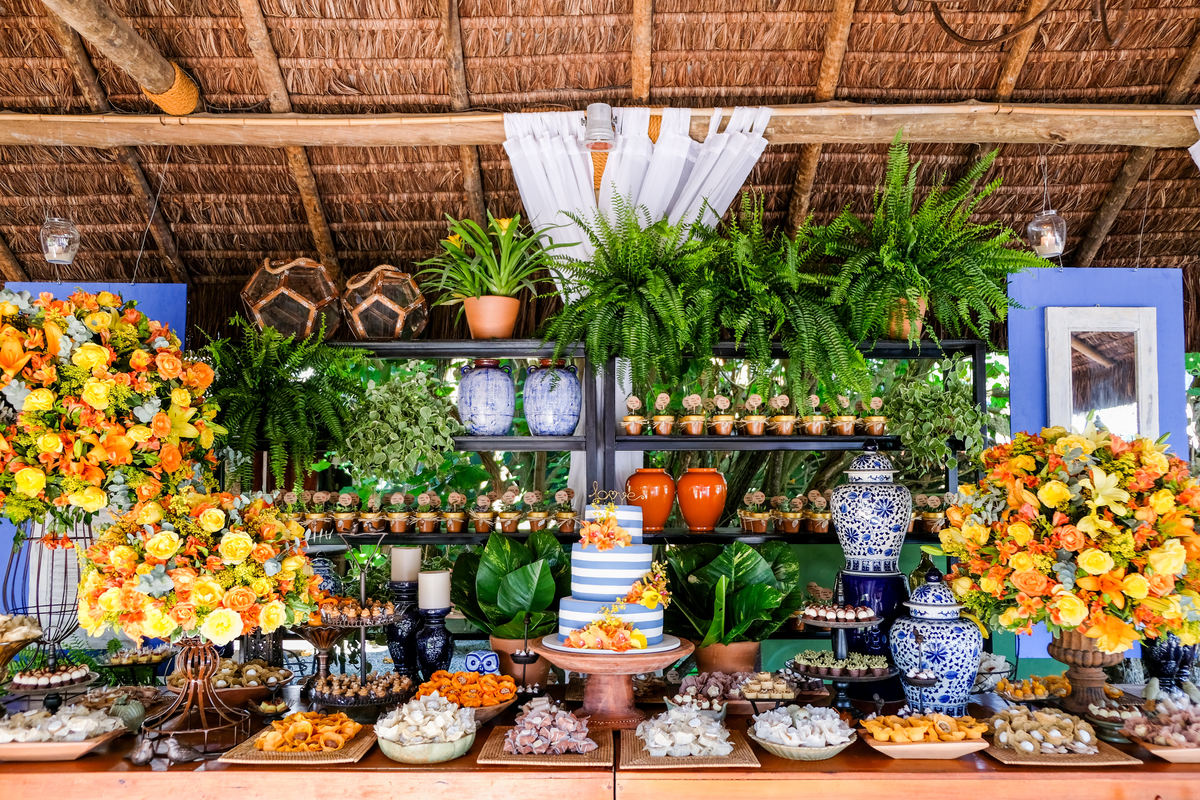 EF Cerimonial - Mari e Fernando, 14/10/2017, casamento em buzios no espelho das águas, Decoração deslumbrante do Jardim de Ornamentos com Fotos do casal do Caipora Fotografia e Fotos de decoração do Guilherme Tonna. DJ Francesca na pista. Foto 12