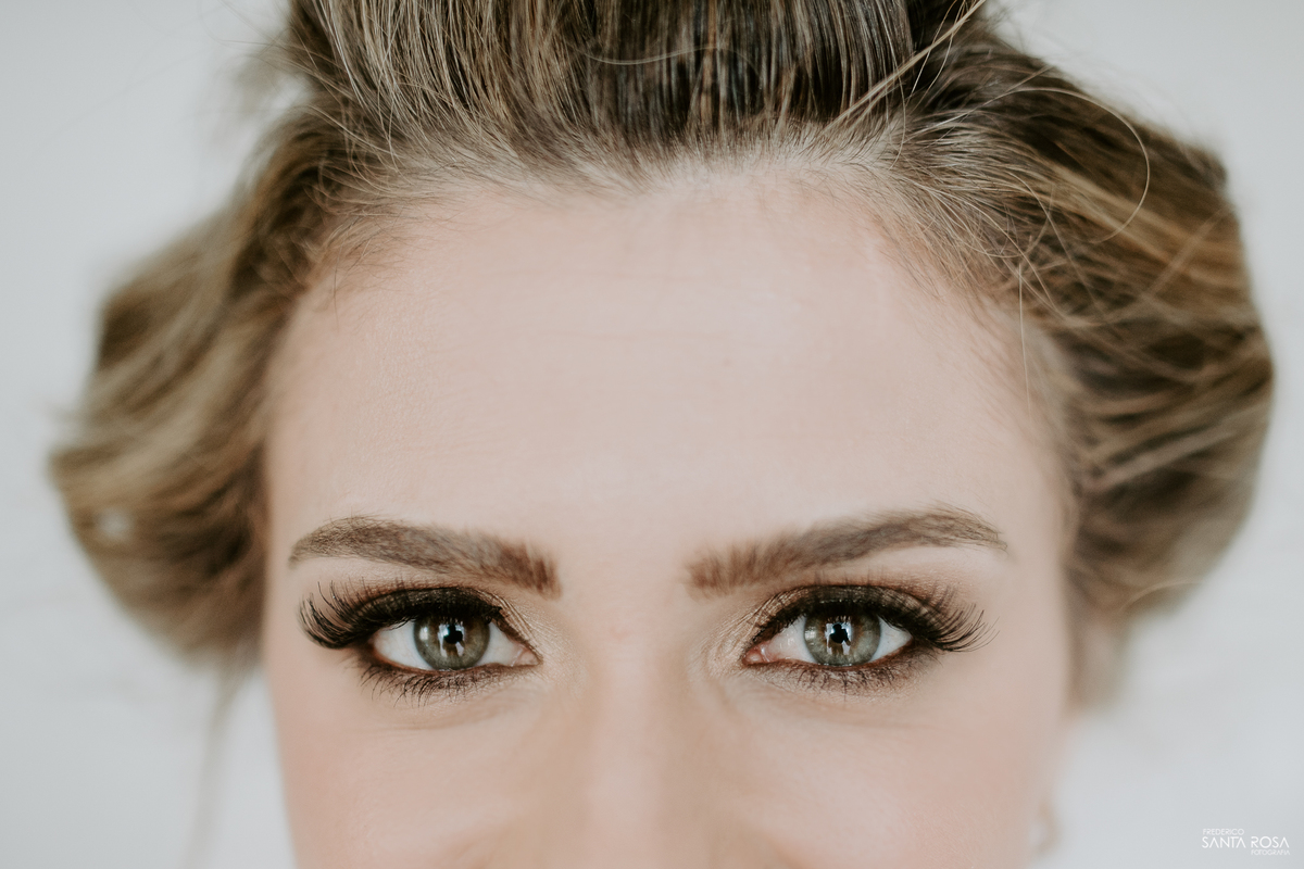 Casamento em Búzios-EF Cerimonial-Noivos Marina e Victor 14/10/2017 - Pousada e Restaurante Praia da Tartargua em Búzios - Decoração da Vagalumes e pirilampos, Euler de Castro e fotografia destination wedding ao ar livre do Frederico Santa Rosa. Foto 33