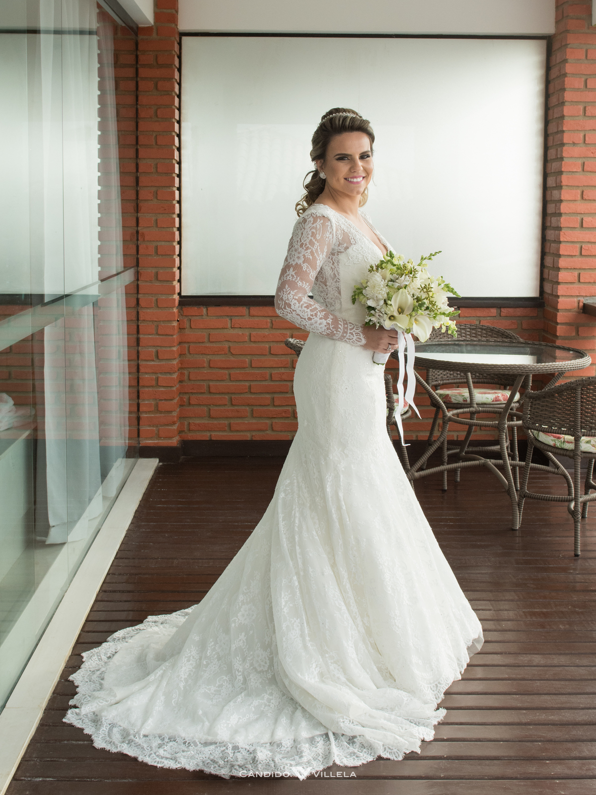 Casamento em Búzios, Paula Pessanha e Guilherme, 12/08/2017 no Costa do Sol Boutique Hotel em Búzios. Banda Rabuja, Decoração da NB Decora, Fotografia do Candido Vilella e Grupo Musical Violive para um casamento inesquecivel. Foto 52