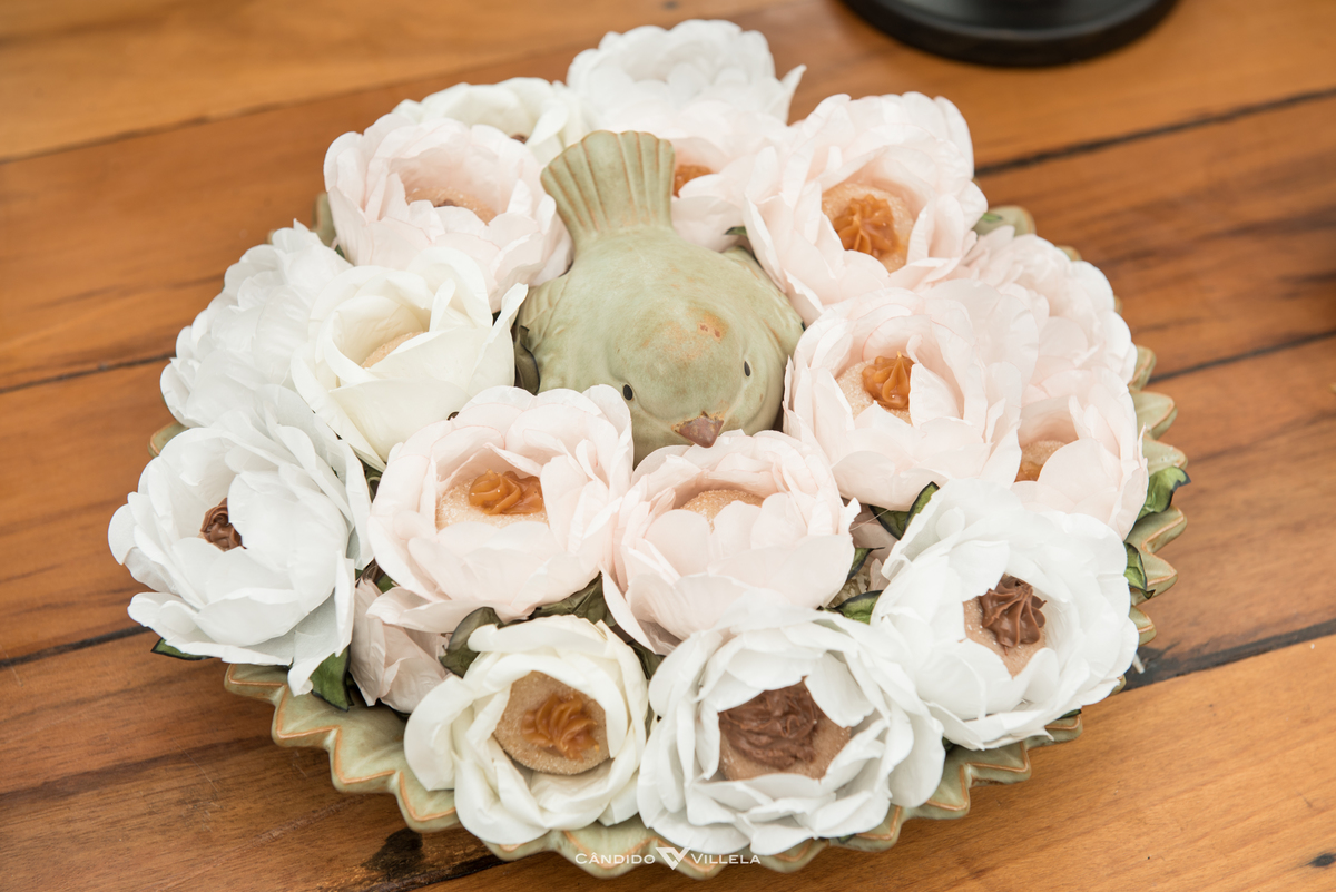 Casamento em Búzios, Paula Pessanha e Guilherme, 12/08/2017 no Costa do Sol Boutique Hotel em Búzios. Banda Rabuja, Decoração da NB Decora, Fotografia do Candido Vilella e Grupo Musical Violive para um casamento inesquecivel. Foto 23