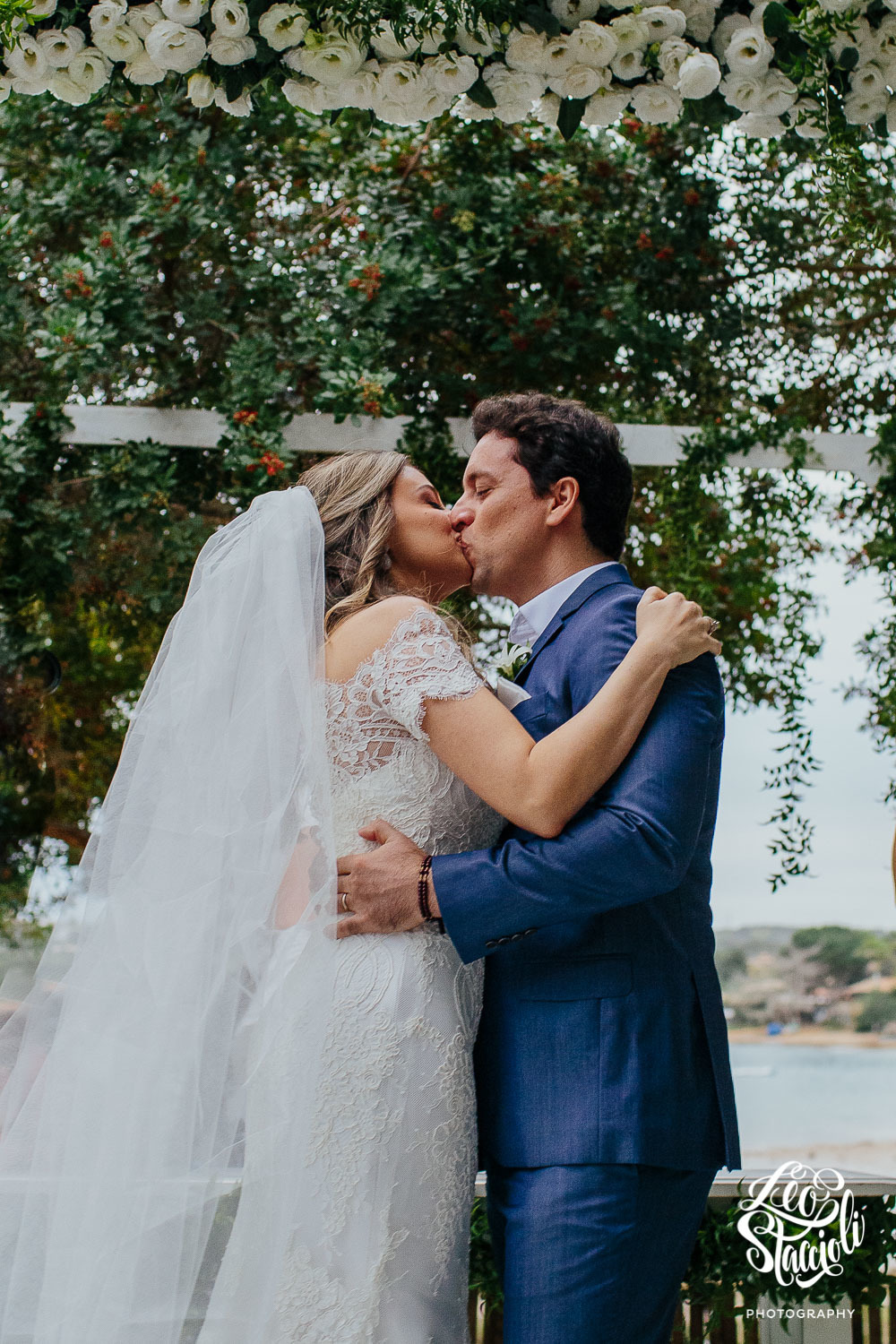 Casamento em Búzios, noivos Raquel e Alessandro, 29/04/2017, no insolito boutique hotel buzios. DEstination wedding, noivos de cuiaba- Grupo Musical: Cia Sinfônica de Cuiaba. Fotografia: Leo Staccioly. Foto 12