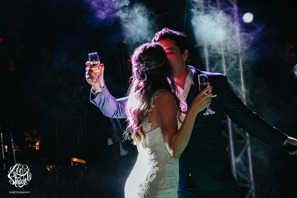 Casamento em Búzios, noivos Raquel e Alessandro, 29/04/2017, no insolito boutique hotel buzios. DEstination wedding, noivos de cuiaba- Grupo Musical: Cia Sinfônica de Cuiaba. Fotografia: Leo Staccioly. Foto 45