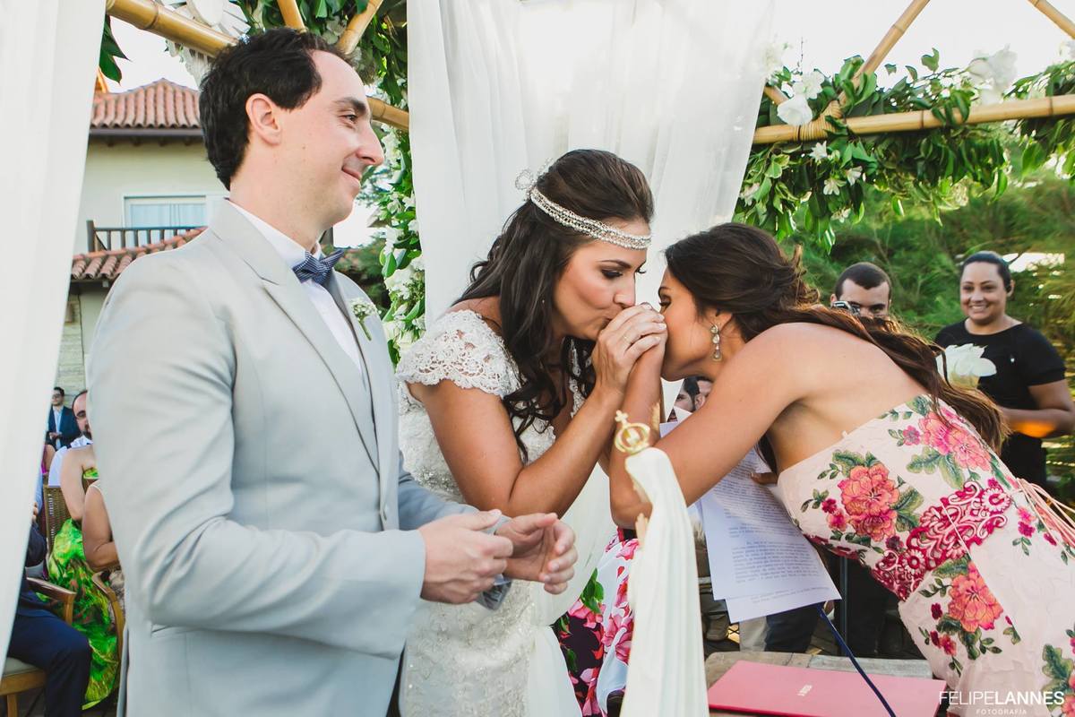 CAsamento em Búzios Tais e Gustavo, 01/04/2017, Villa Rasa Marina Hotel Boutique, decoração vagalumes e pirilampos, visagismo (cabelo e maquiagem) Euler de Castro Beauty, fotografia Felipe lanes e DJ Dentinho da Playback - Foto 11
