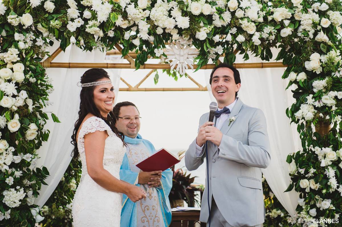 CAsamento em Búzios Tais e Gustavo, 01/04/2017, Villa Rasa Marina Hotel Boutique, decoração vagalumes e pirilampos, visagismo (cabelo e maquiagem) Euler de Castro Beauty, fotografia Felipe lanes e DJ Dentinho da Playback - Foto 14