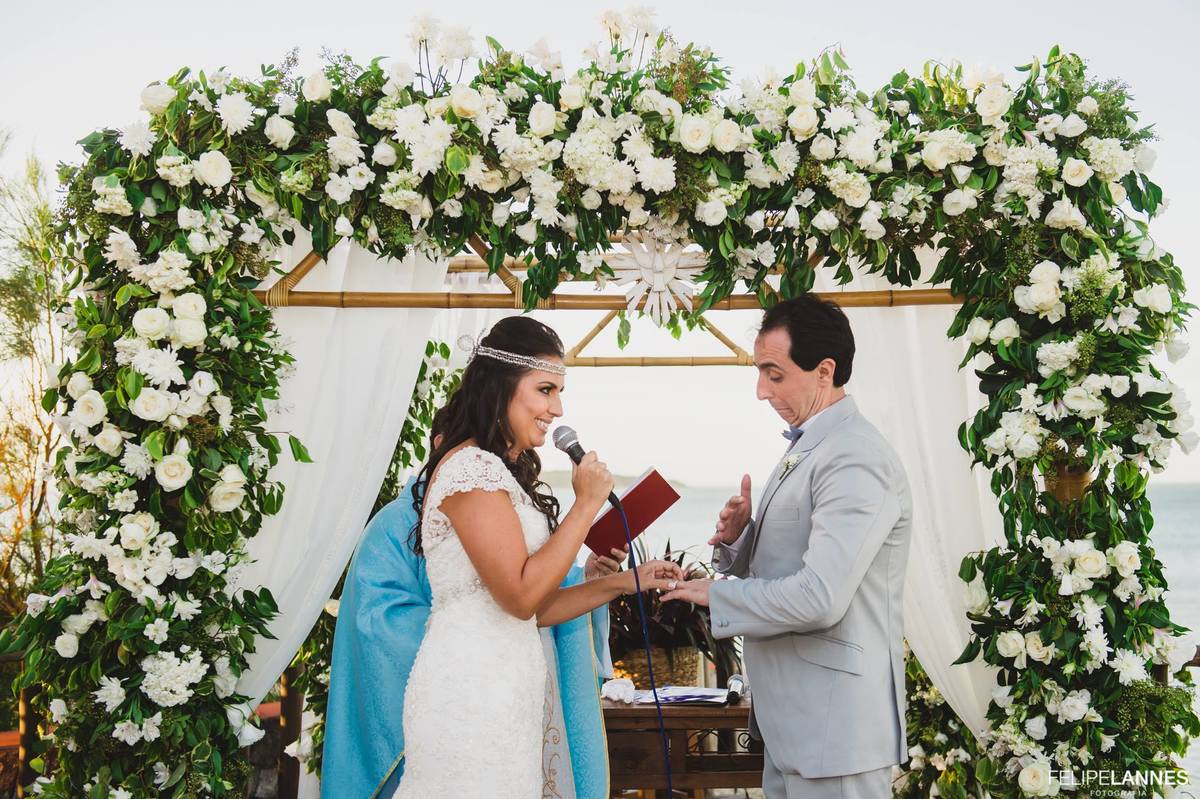 CAsamento em Búzios Tais e Gustavo, 01/04/2017, Villa Rasa Marina Hotel Boutique, decoração vagalumes e pirilampos, visagismo (cabelo e maquiagem) Euler de Castro Beauty, fotografia Felipe lanes e DJ Dentinho da Playback - Foto 13