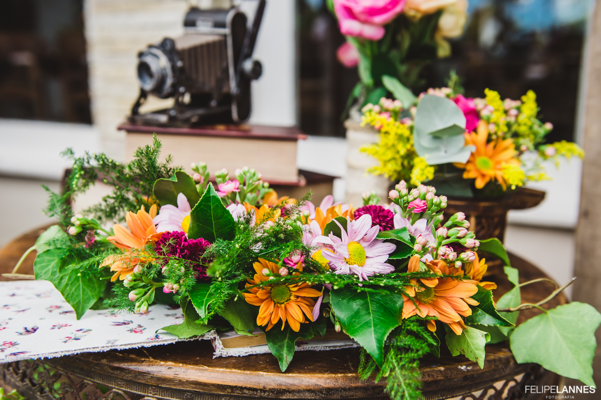 CAsamento em Búzios Tais e Gustavo, 01/04/2017, Villa Rasa Marina Hotel Boutique, decoração vagalumes e pirilampos, visagismo (cabelo e maquiagem) Euler de Castro Beauty, fotografia Felipe lanes e DJ Dentinho da Playback - Foto 39