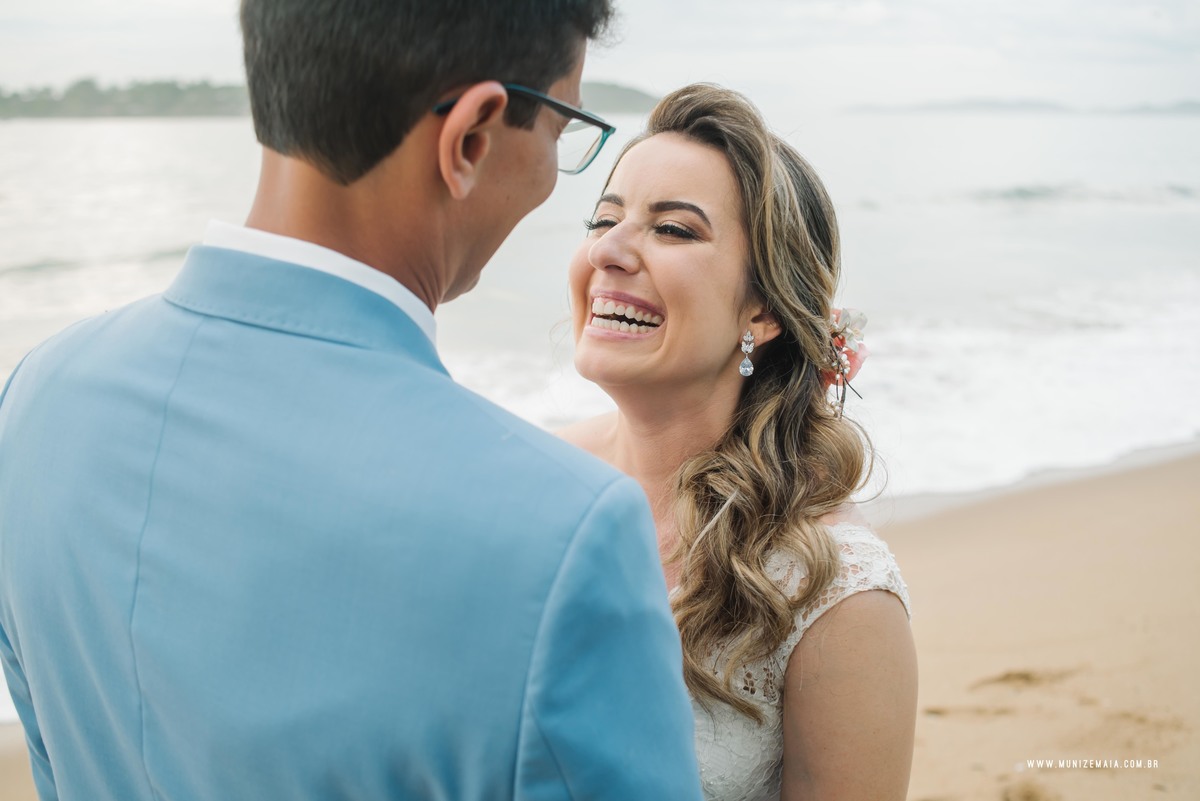 Casamento Juliane e Almir 
 27/10/2018, EF Cerimonial, Casamento em Búzios, Espaço: CasAmar na Praia Rasa com Decoração Bohô e Floral Desconstruído feita pelo Jardim de Ornamentos e Fotografada por Muniz e Maia. FOTO 46