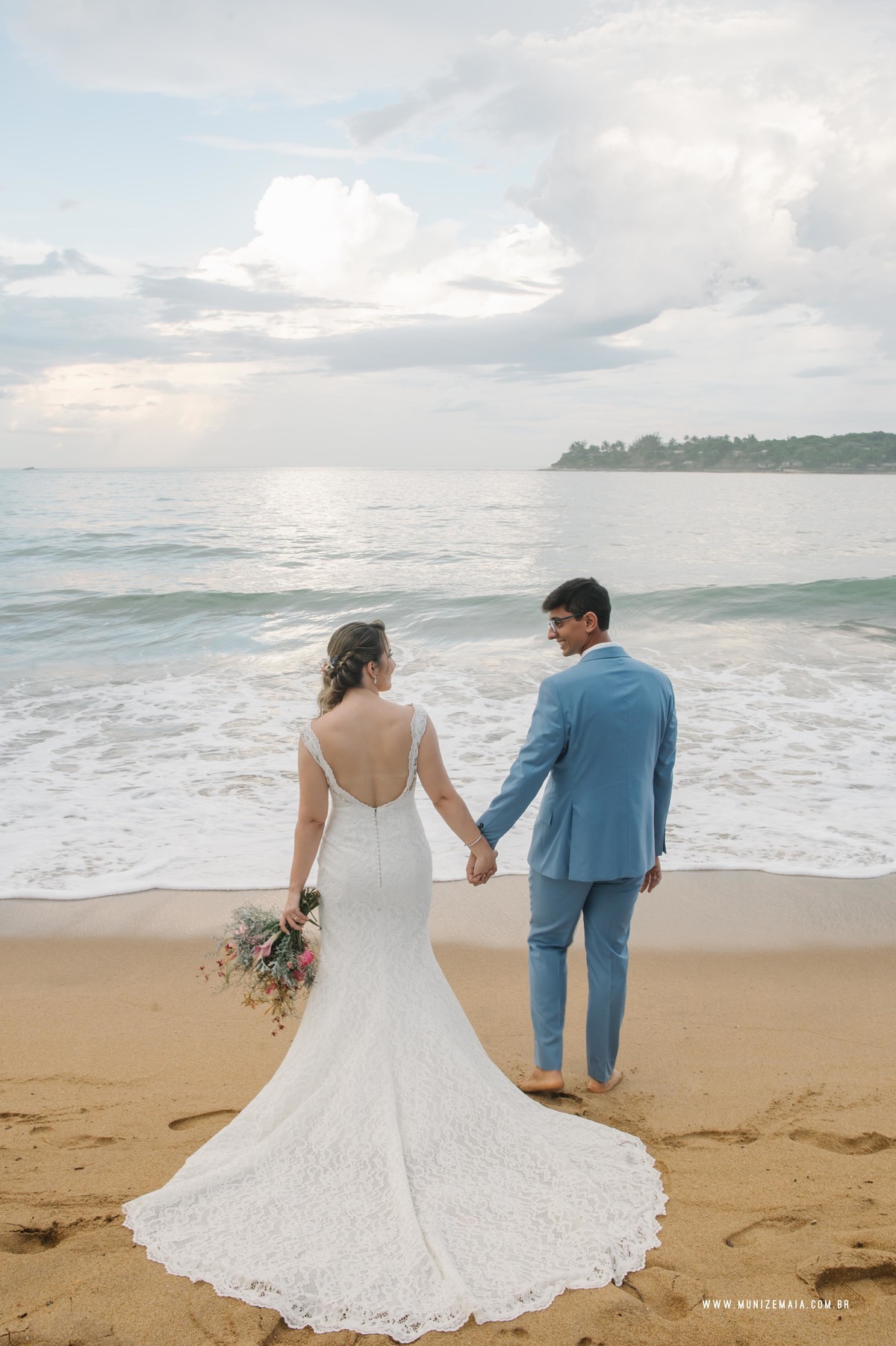 Casamento Juliane e Almir 
 27/10/2018, EF Cerimonial, Casamento em Búzios, Espaço: CasAmar na Praia Rasa com Decoração Bohô e Floral Desconstruído feita pelo Jardim de Ornamentos e Fotografada por Muniz e Maia. FOTO 52