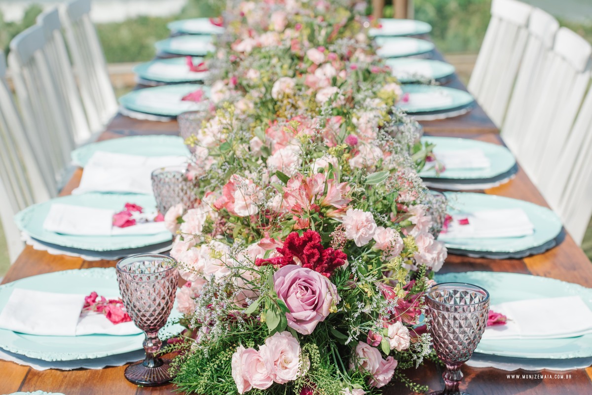 Casamento Juliane e Almir 
 27/10/2018, EF Cerimonial, Casamento em Búzios, Espaço: CasAmar na Praia Rasa com Decoração Bohô e Floral Desconstruído feita pelo Jardim de Ornamentos e Fotografada por Muniz e Maia. FOTO 06