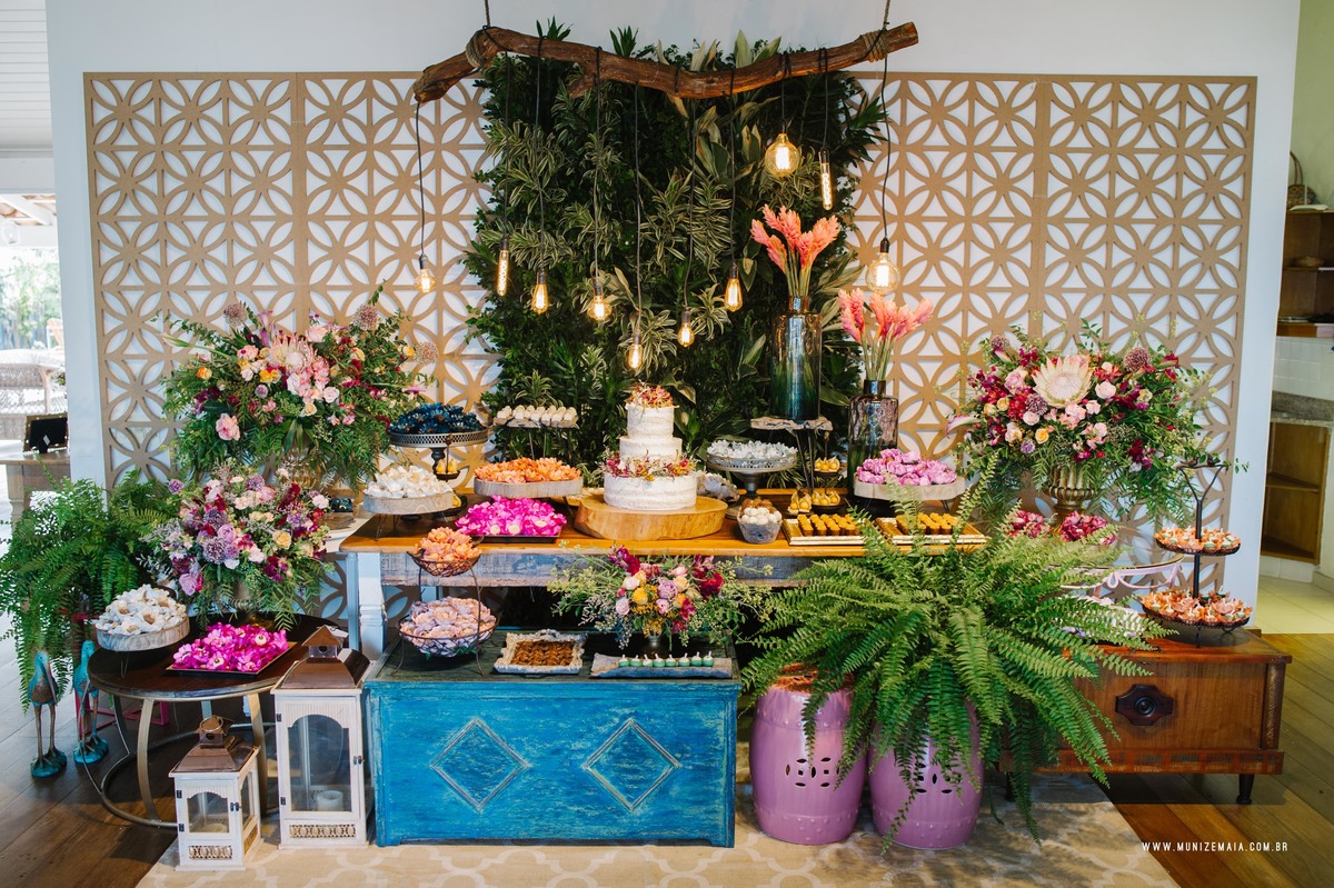 Casamento Juliane e Almir 
 27/10/2018, EF Cerimonial, Casamento em Búzios, Espaço: CasAmar na Praia Rasa com Decoração Bohô e Floral Desconstruído feita pelo Jardim de Ornamentos e Fotografada por Muniz e Maia. FOTO 13