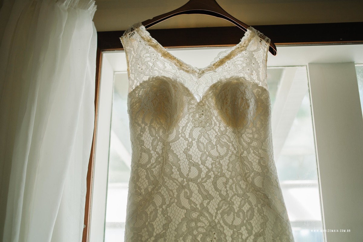 Casamento Juliane e Almir 
 27/10/2018, EF Cerimonial, Casamento em Búzios, Espaço: CasAmar na Praia Rasa com Decoração Bohô e Floral Desconstruído feita pelo Jardim de Ornamentos e Fotografada por Muniz e Maia. FOTO 18