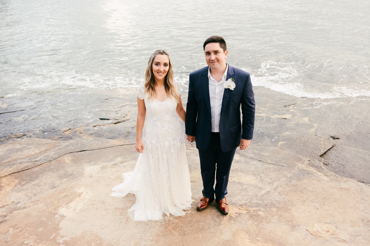 EF Cerimonial-Casamento em Búzios. Paula e Gabriel 2018. Buffet Privilege, Guilherme Tona, Casaba Filmes, MAquiagem Gabi Back, Decoração: Caca Porto e Jardim de Ornamentos. Vestido de noiva MArtu. DJ Dentinho da Playback e Aração LivOn e Violive. FOTO 77