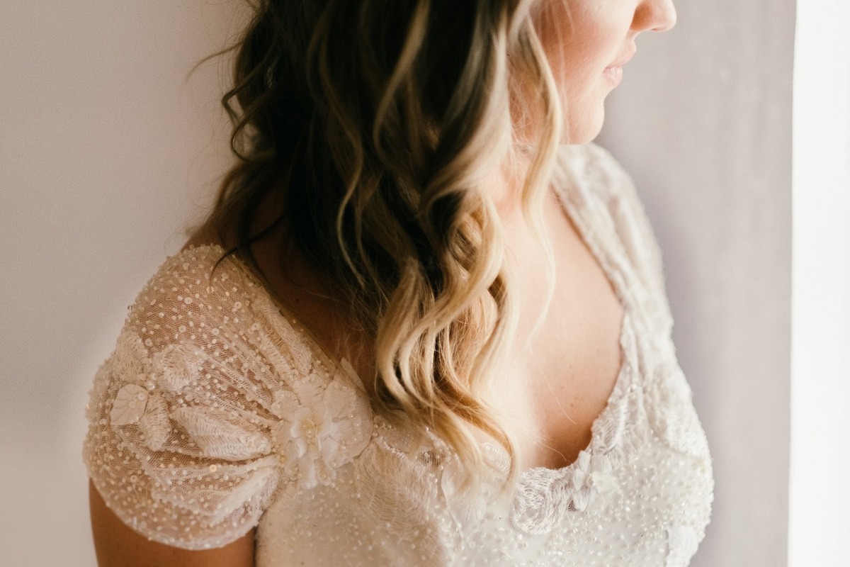 EF Cerimonial-Casamento em Búzios. Paula e Gabriel 2018. Buffet Privilege, Guilherme Tona, Casaba Filmes, MAquiagem Gabi Back, Decoração: Caca Porto e Jardim de Ornamentos. Vestido de noiva MArtu. DJ Dentinho da Playback e Aração LivOn e Violive. FOTO 12