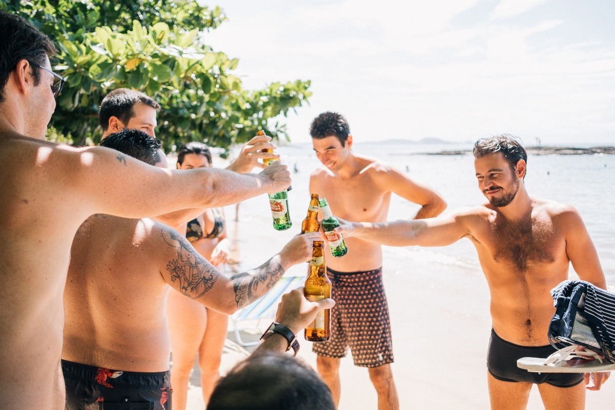 EF Cerimonial-Casamento em Búzios. Paula e Gabriel 2018. Buffet Privilege, Guilherme Tona, Casaba Filmes, MAquiagem Gabi Back, Decoração: Caca Porto e Jardim de Ornamentos. Vestido de noiva MArtu. DJ Dentinho da Playback e Aração LivOn e Violive. FOTO 15