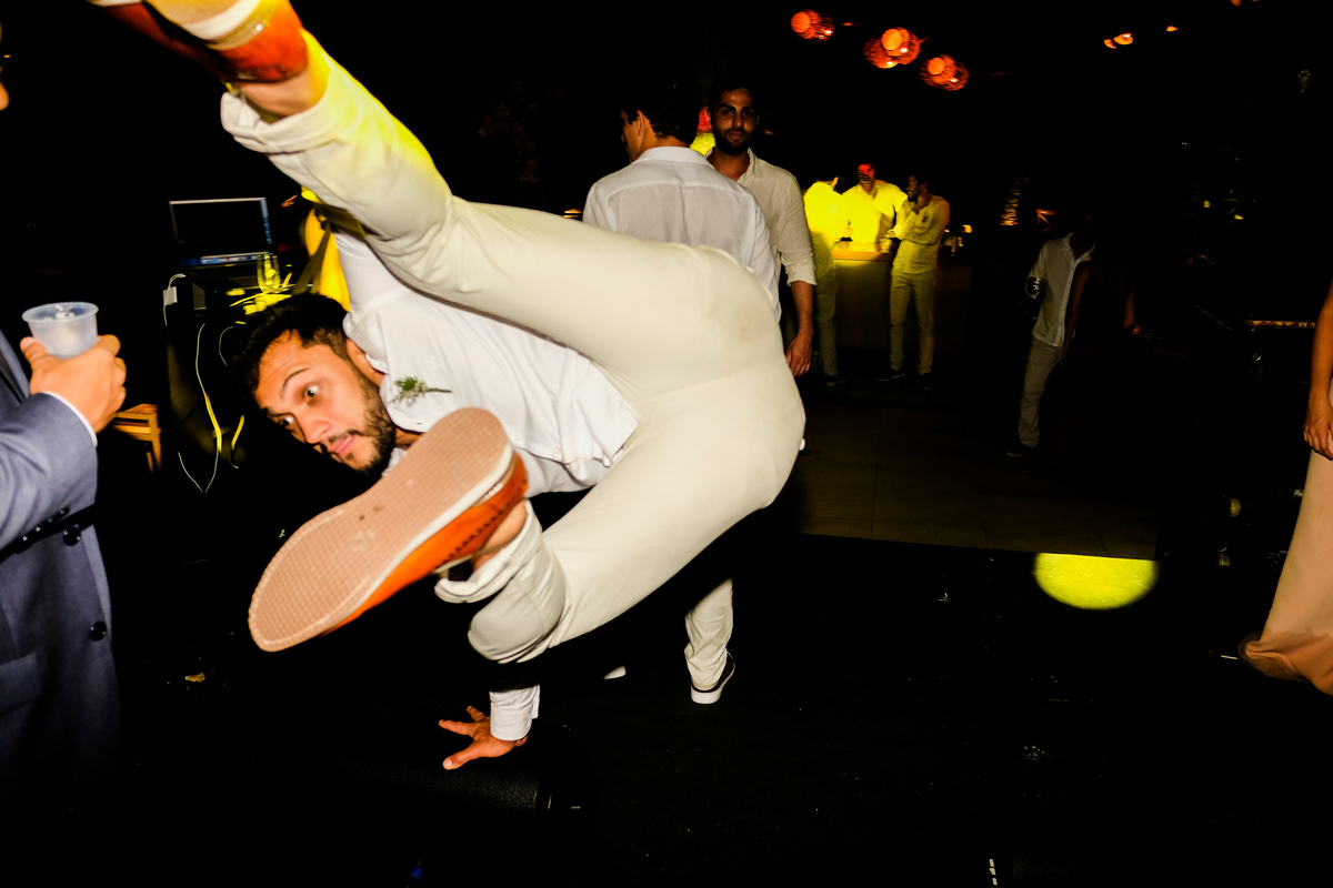 EF Cerimonial-Casamento em Búzios, Tati e Fabio 13/10/2018, Brava Casa Búzios. Decoração da Ello4 Eventos, cabelo e maquiagem do Euler de Castro, Vestido Carol Hungria, Fotografia do Guilherme Tonna, Filmagem da Padede Filmes. Grupo do Bola. Fotografia 78