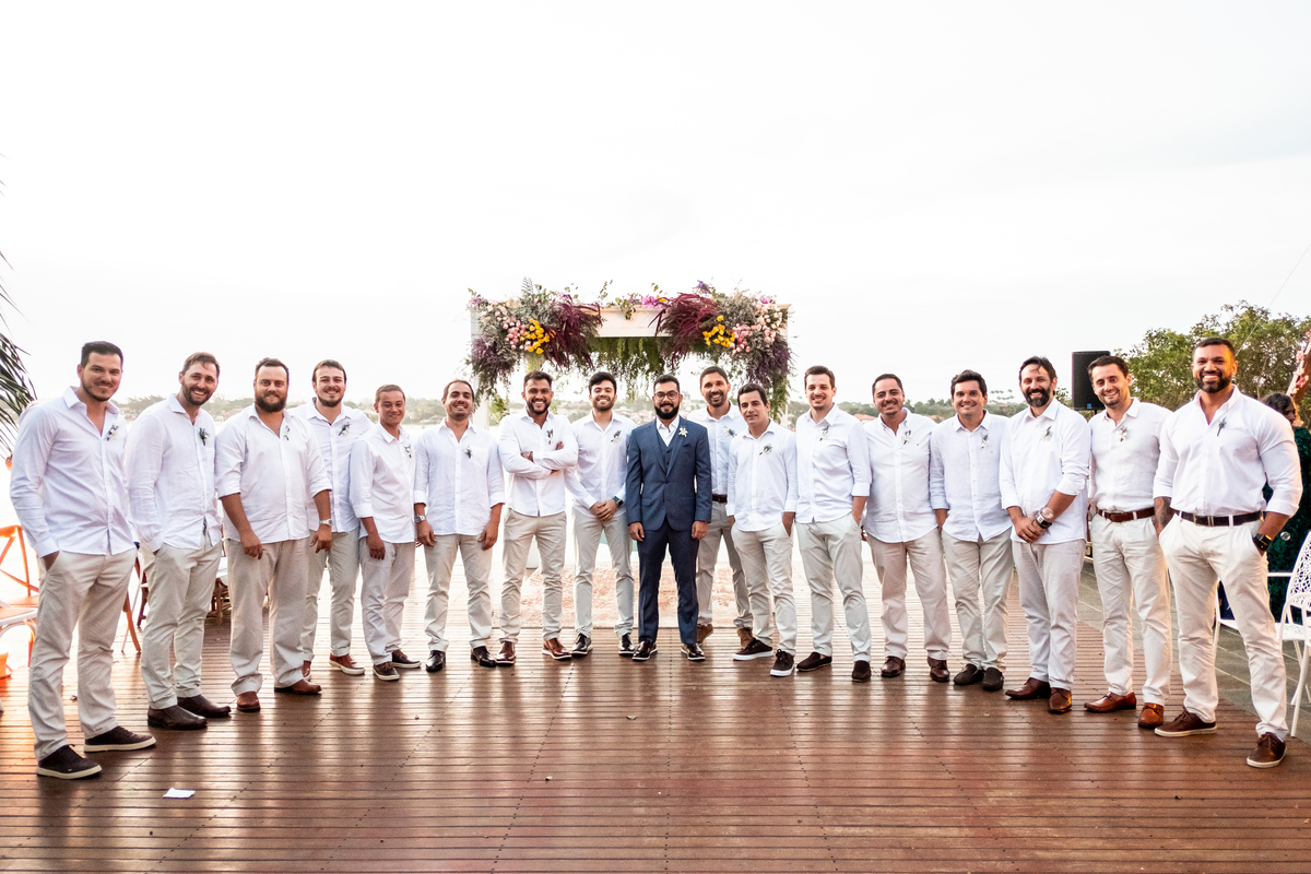 EF Cerimonial-Casamento em Búzios, Tati e Fabio 13/10/2018, Brava Casa Búzios. Decoração da Ello4 Eventos, cabelo e maquiagem do Euler de Castro, Vestido Carol Hungria, Fotografia do Guilherme Tonna, Filmagem da Padede Filmes. Grupo do Bola. Fotografia 60