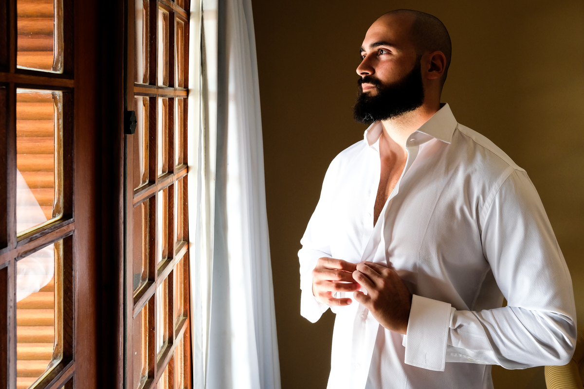 Casamento em Búzios, Fernanda Broncaoe Bruno Ibrain.  07/04/2018. No Local Brava Casa Búzios. EF CErimonial. Gabriel Queiroz Filmes - Guilherme Tonnna Fotografia - Studio 55 Beauty.  Decoração Vagalumes e Pililampos Vestido Carol Hungria. FOTO 17