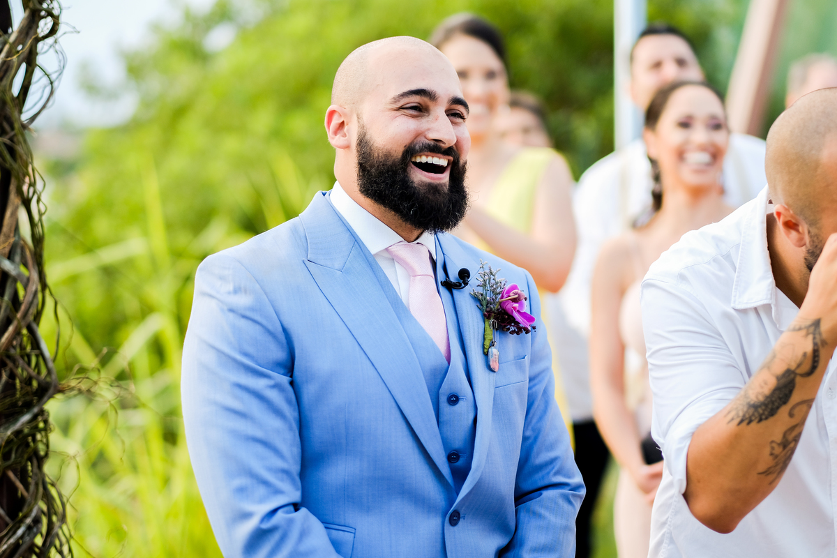 No Local Brava Casa Búzios. EF CErimonial. Gabriel Queiroz Filmes - Guilherme Tonnna Fotografia - Studio 55 Beauty.  Decoração Vagalumes e Pililampos Vestido Carol Hungria. Casamento em Búzios, Fernanda Broncaoe Bruno Ibrain.  07/04/2018. FOTO 43