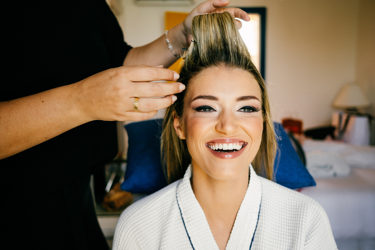 Penteado para noivas. EF CERIMONIAL. casamento em buzios