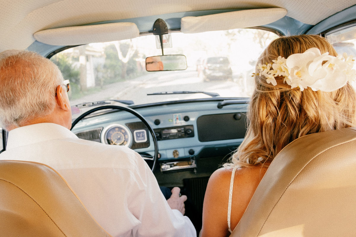 Casamento em Búzios. Mari e Rodrigo. Villa Raphael e Uniq Geribá Búzios. Fotografia Guilherme Tonna. atrações: Violive e LiveON Buzios. Decoração NB Decora e CAsarBúzios. EF CERIMONIAL -Organização de casamento na praia. FOTO 15 