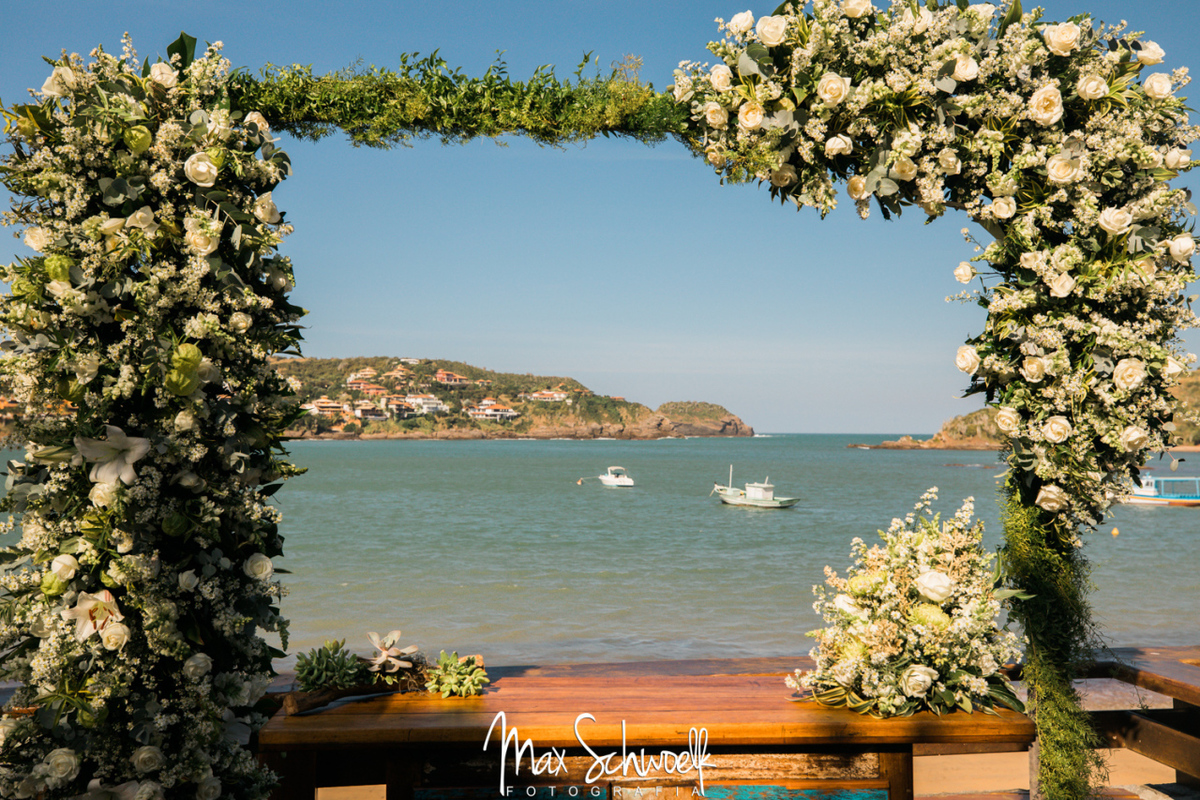 altas de frente ao mar no local serenitas