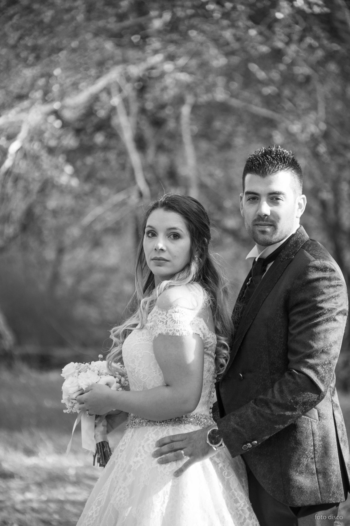 luisa-e-tiago-sessao-fotografica-pos-casamento-covao-dametade-a-preto-e-branco