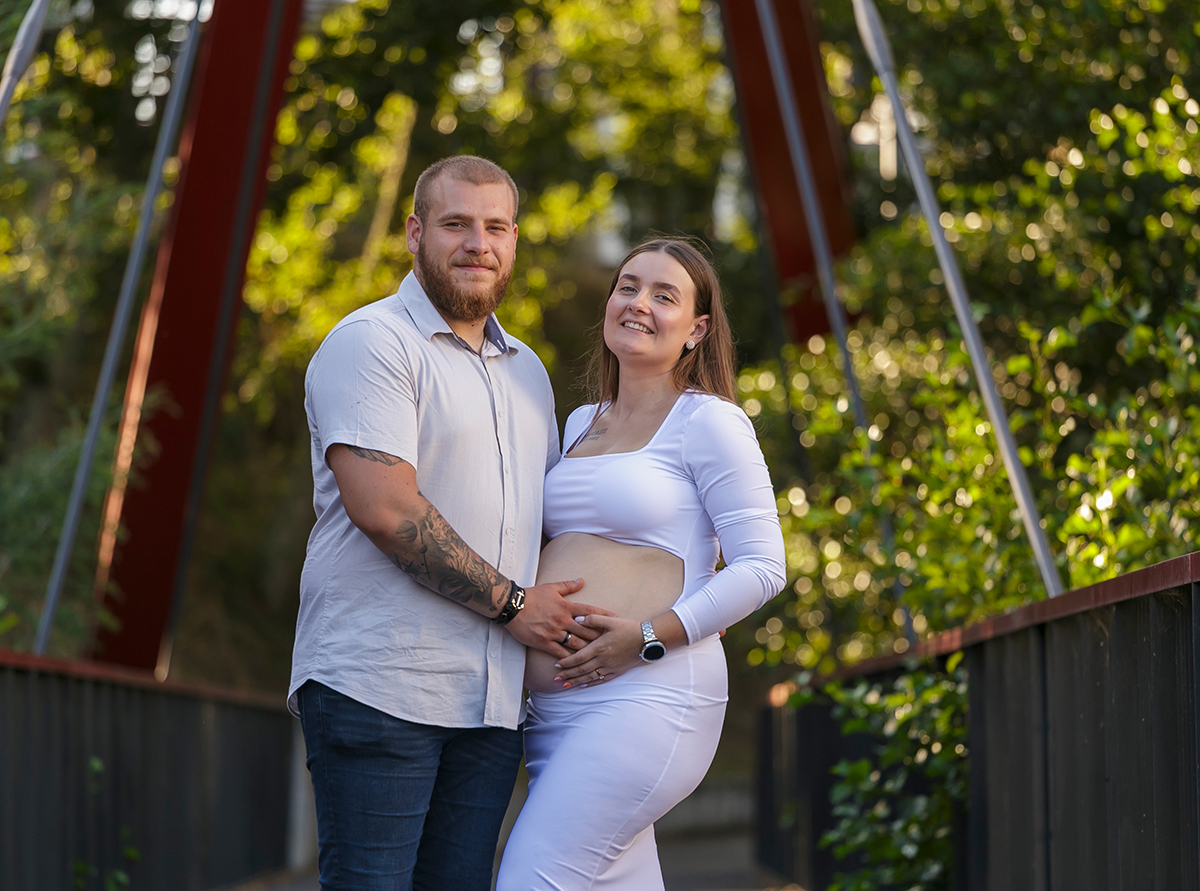 No meio da natureza, guardam no abraço o segredo mais bonito de suas vidas.