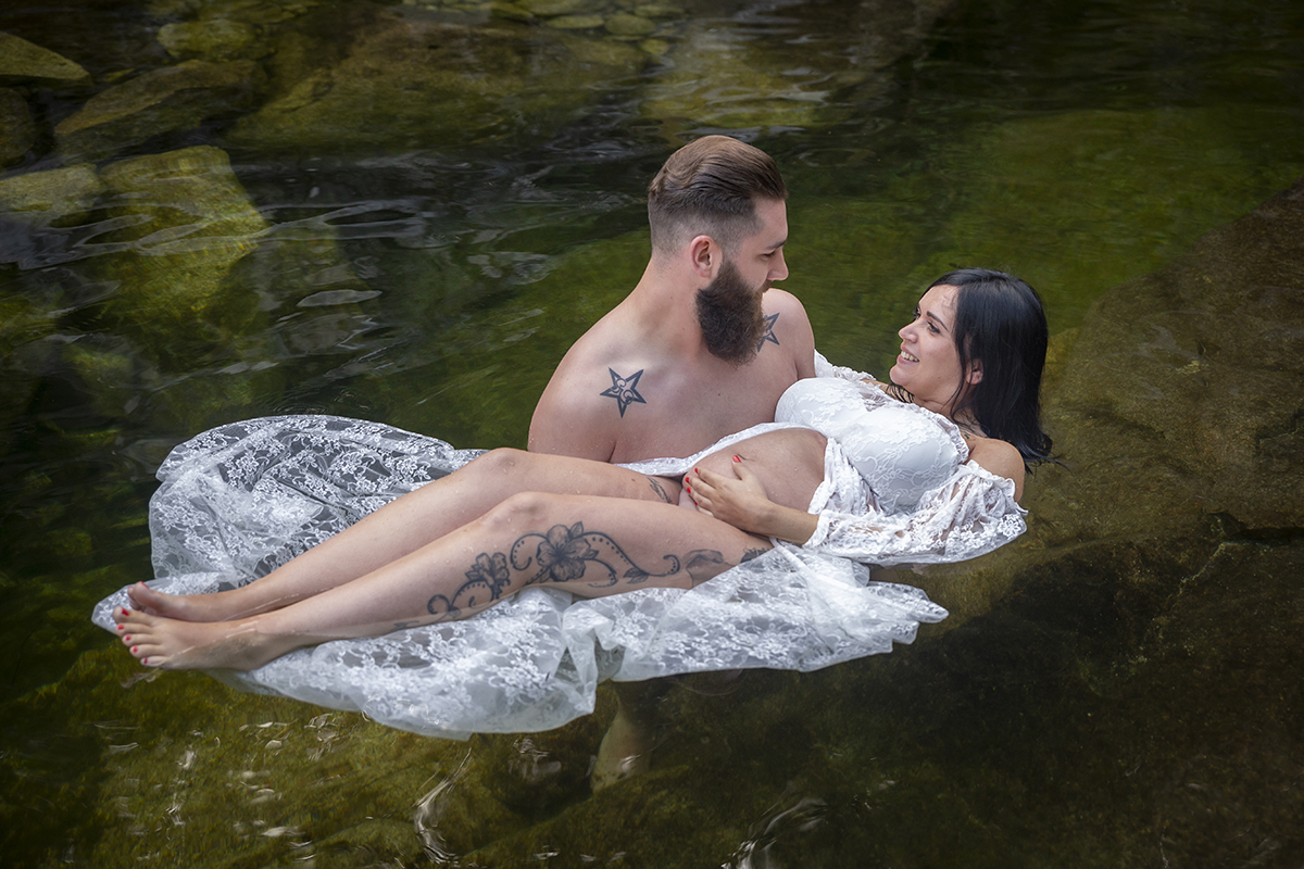 fotocoimbra;sessao-de-gravida;gravidez;pregnancy;pregnancy-session;fotografos-de-portugal;fotografo-tondela:caramulo;serra-do-caramulo;nascer-do-sol;mother;mae;familia;fotos-de-gravida;paisagem;montanha;ricardo-coimbra;agua;rio