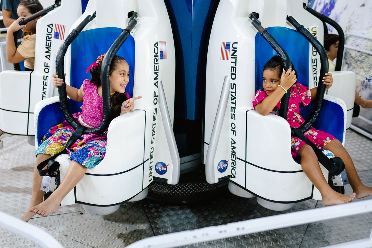 fotografo de aniversario, fotografa de festa infantil, aniversario tema lol surprise, casa de festas brinke mais, brinke mais campo grande, fotografa, aniversaio, aniversario 6 anos, festa lol, li marques fotografia, fotografa rj