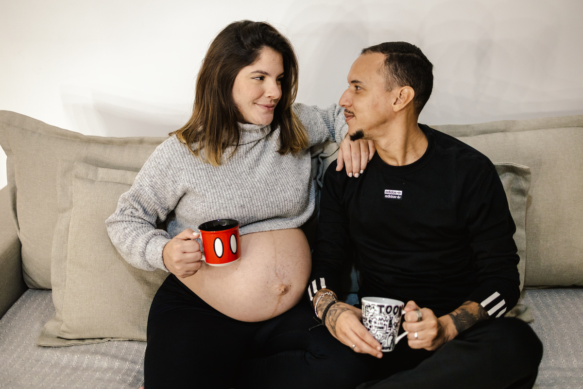 ensaio gestante, ensaio gestante em casa, foto de gestante em casa, book de gestante, fotografia,  fotografia afetiva, gestante, rio de janeiro, rj, limarques fotografia