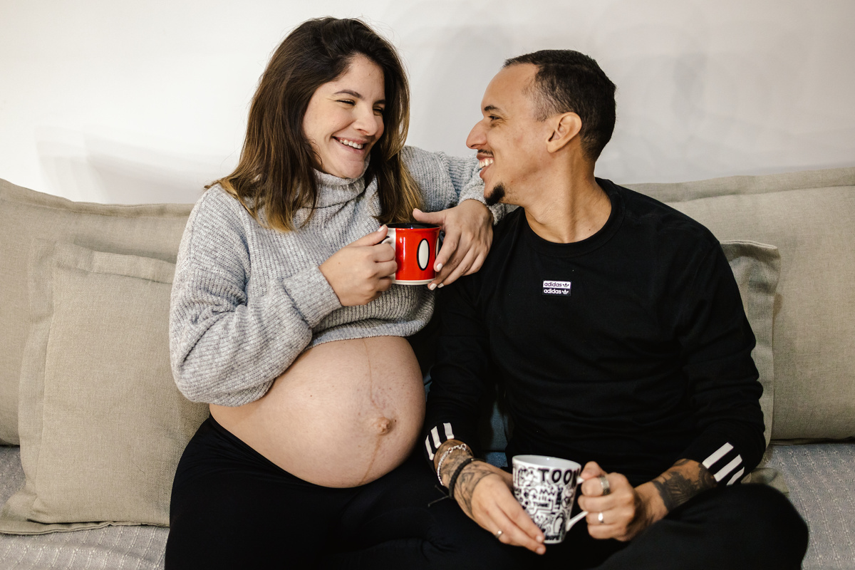 ensaio gestante, ensaio gestante em casa, foto de gestante em casa, book de gestante, fotografia,  fotografia afetiva, gestante, rio de janeiro, rj, limarques fotografia