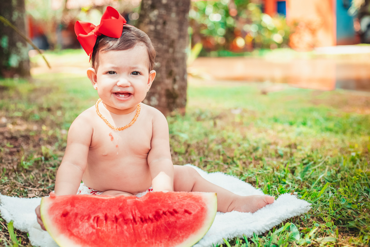 Ensaio de bebê, smash the fruit, acompanhamento mensal, ensaio fotografico com frutas, fotografa rio de janeiro, fotografa, limarques fotografia, limarques