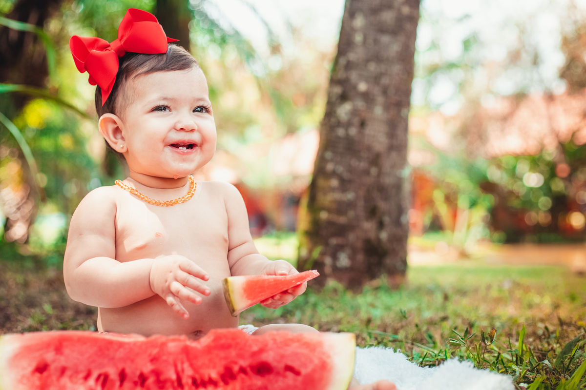 Ensaio de bebê, smash the fruit, acompanhamento mensal, ensaio fotografico com frutas, fotografa rio de janeiro, fotografa, limarques fotografia, limarques