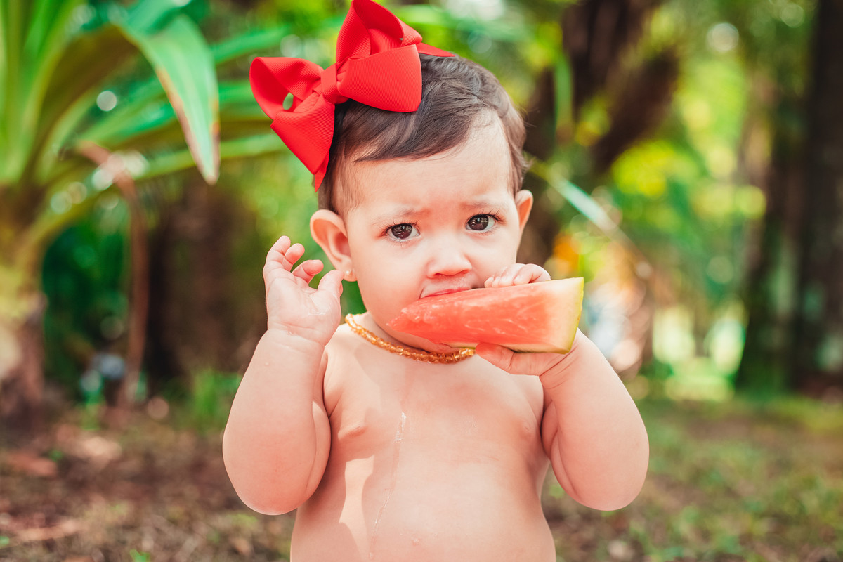 Ensaio de bebê, smash the fruit, acompanhamento mensal, ensaio fotografico com frutas, fotografa rio de janeiro, fotografa, limarques fotografia, limarques