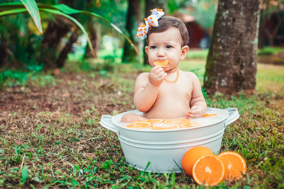 Ensaio de bebê, smash the fruit, acompanhamento mensal, ensaio fotografico com frutas, fotografa rio de janeiro, fotografa, limarques fotografia, limarques