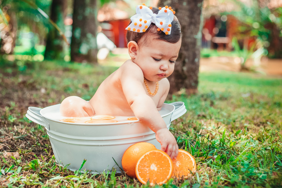 Ensaio de bebê, smash the fruit, acompanhamento mensal, ensaio fotografico com frutas, fotografa rio de janeiro, fotografa, limarques fotografia, limarques