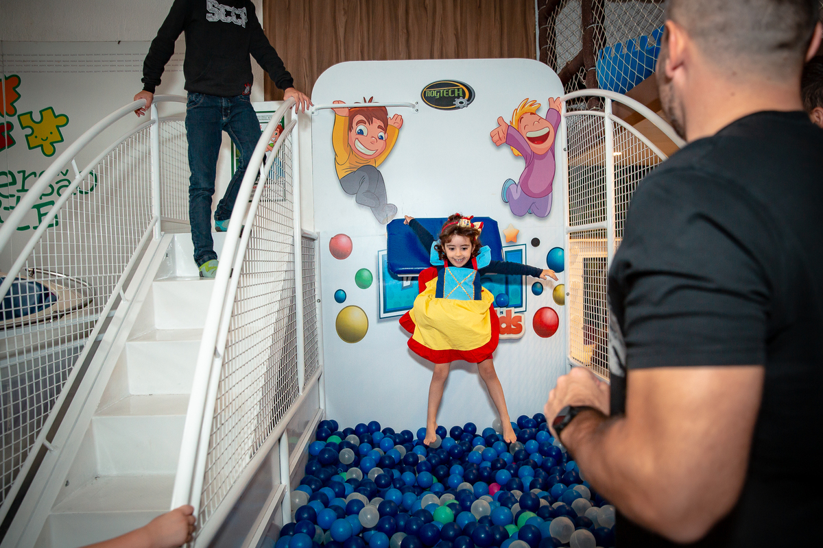 foto-festa-infantil-tema-branca-de-neve