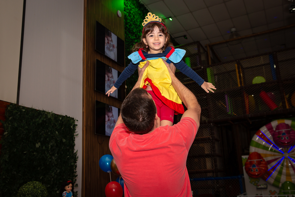 foto-festa-infantil-tema-branca-de-neve