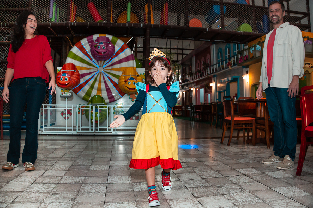 foto-festa-infantil-tema-branca-de-neve