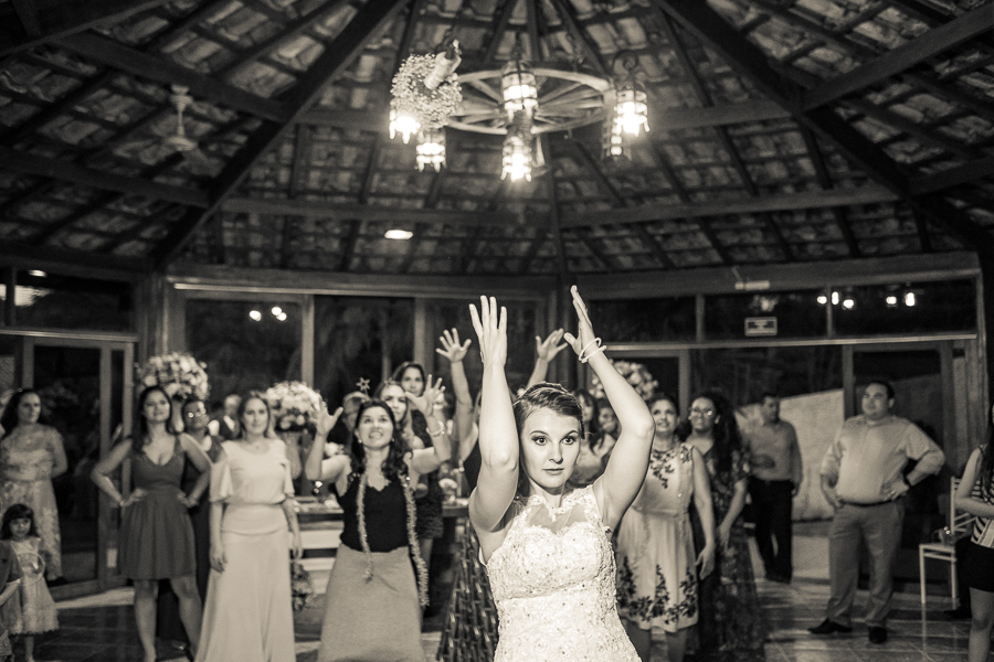 fotografia-casamento-wanessa-zeca-embu-das-artes-sp