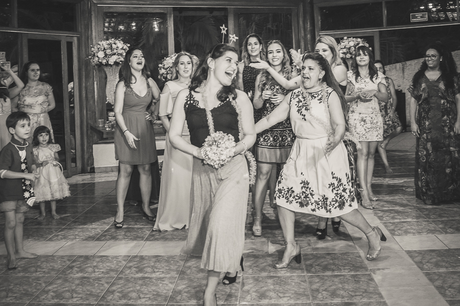 fotografia-casamento-wanessa-zeca-embu-das-artes-sp