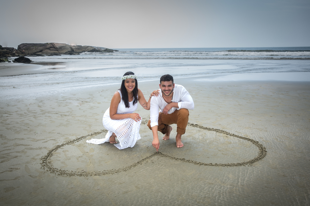 foto-ensaio-de-casal-na-praia