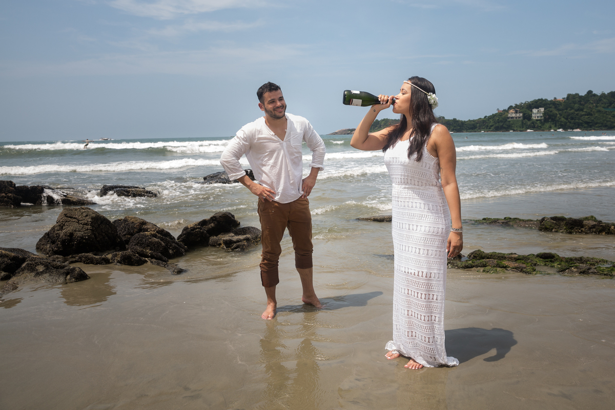 foto-ensaio-de-casal-na-praia