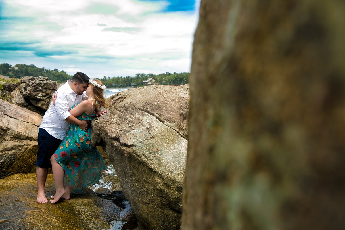 foto-ensaio-de-casal-na-praia-iporanga-guaruja